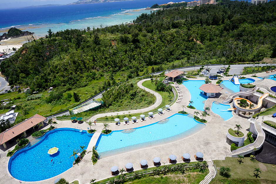 東方飯店沖繩度假村&SPA游泳池