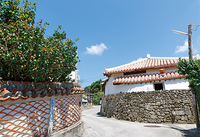 壺屋和千村街。位於那霸市,從琉球王朝時代開始持續300年的壺屋。